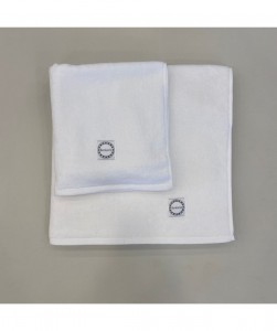 White towel set