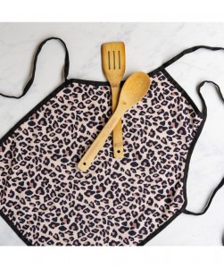 Leopard apron