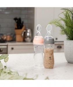 Baby food dispensing spoon